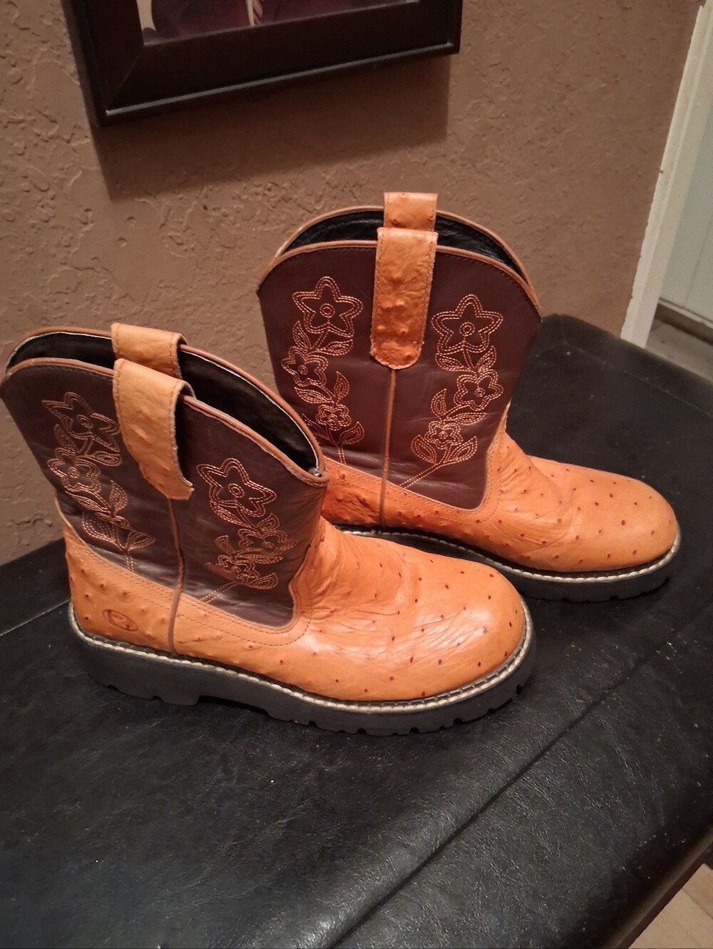 Roper Two-Tone Brown/Tan Western Ankle Boots - Picture 2 of 9